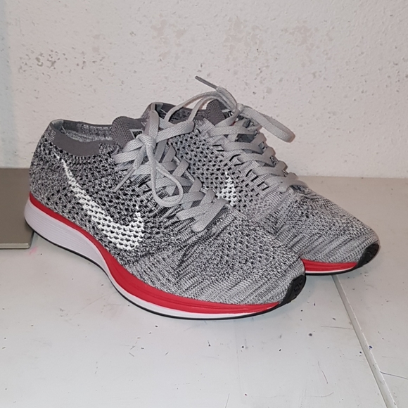 nike flyknit racer no parking